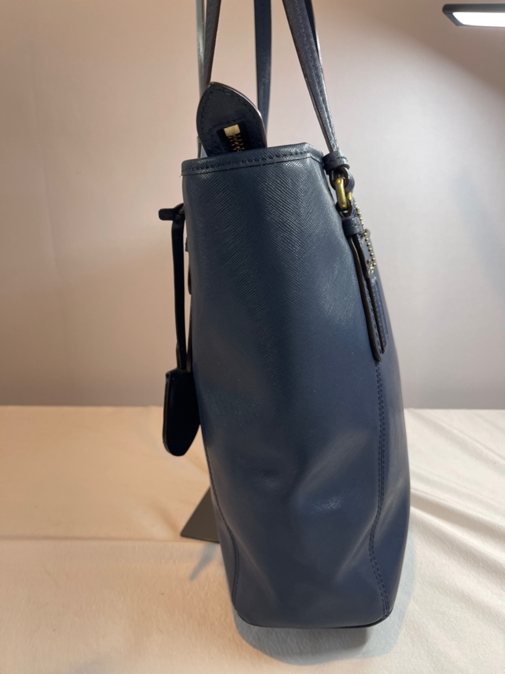 Coach E1480-F27349 Peyton Navy Leather Tote - Picture 6 of 12
